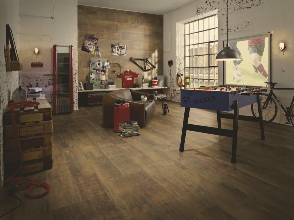 ������� Egger Large 9/32